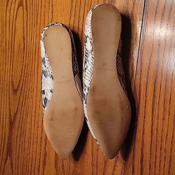 Victoria Secret Snake Skin Flats - Picture 2 of 3